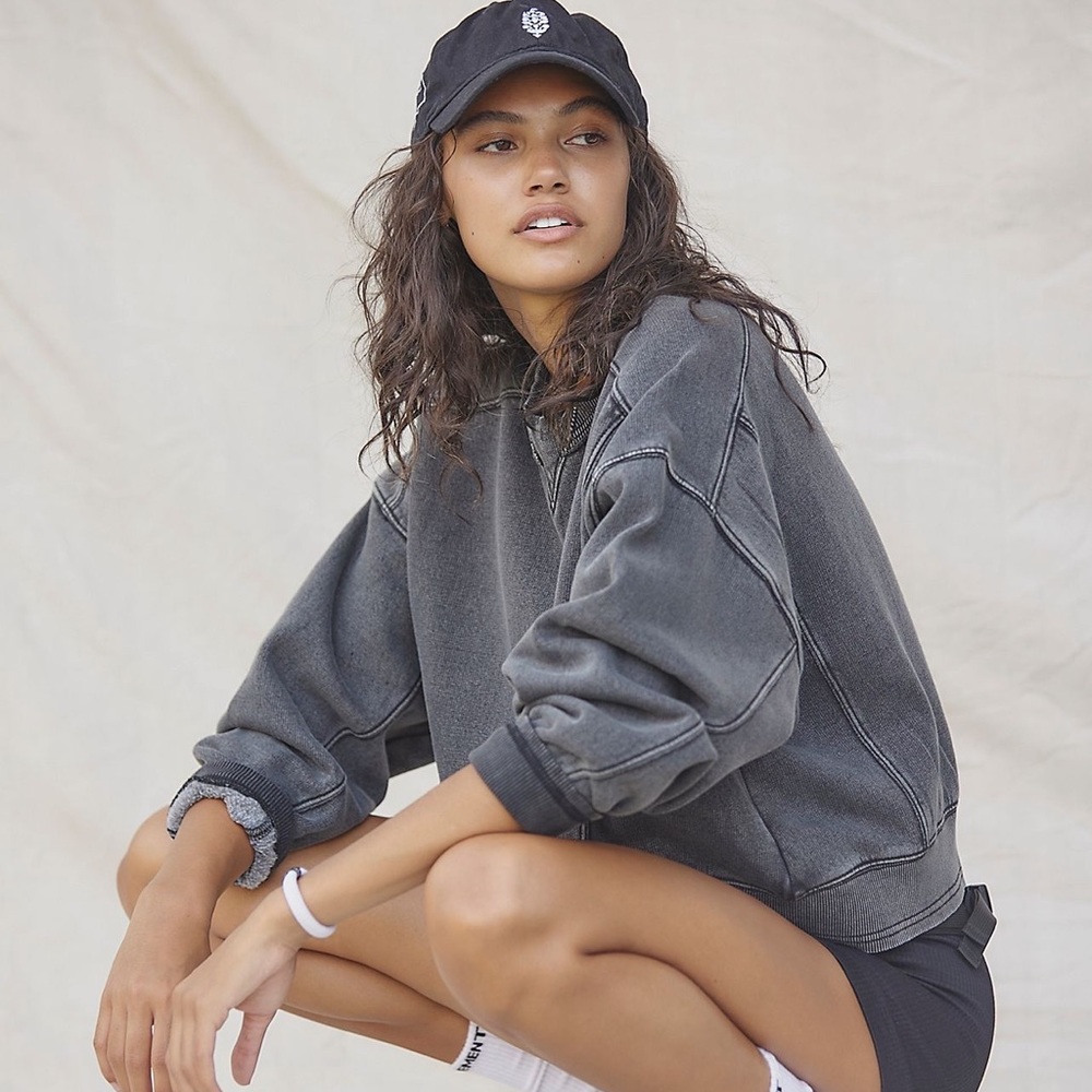 Intercept Pullover